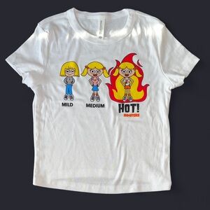 White Hooters mild, medium, hot Tee